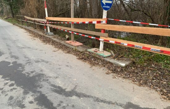 Geländer Raaba - Reparatur - Gemeinde Dobl Zwaring VORHER-NACHHER (1)