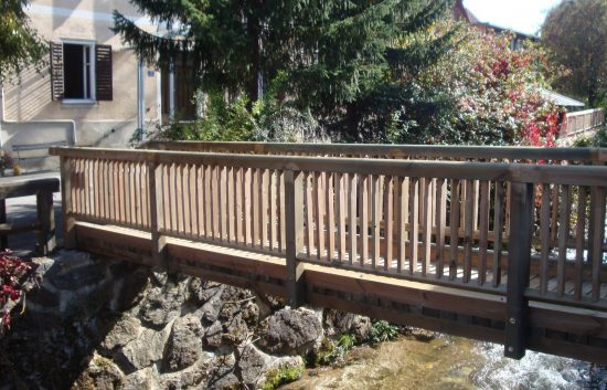 Holzbrücke mit Geländer System RAABA light (1)