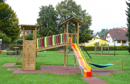 Spielturm Kombi Spatz (2)