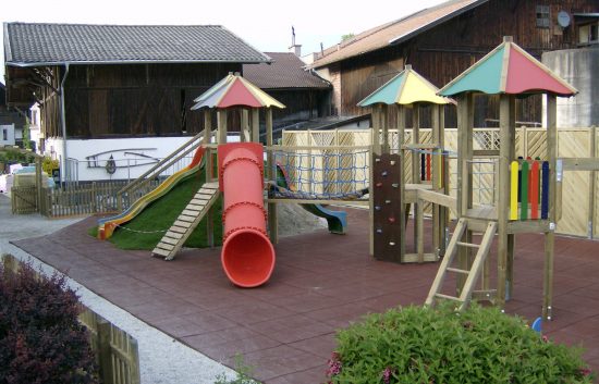Turmkombi Fink mit Röhrenrutsche